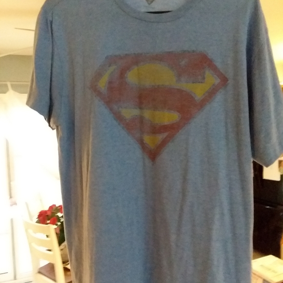 Name Brand T-Shirts - Picture 6 of 8